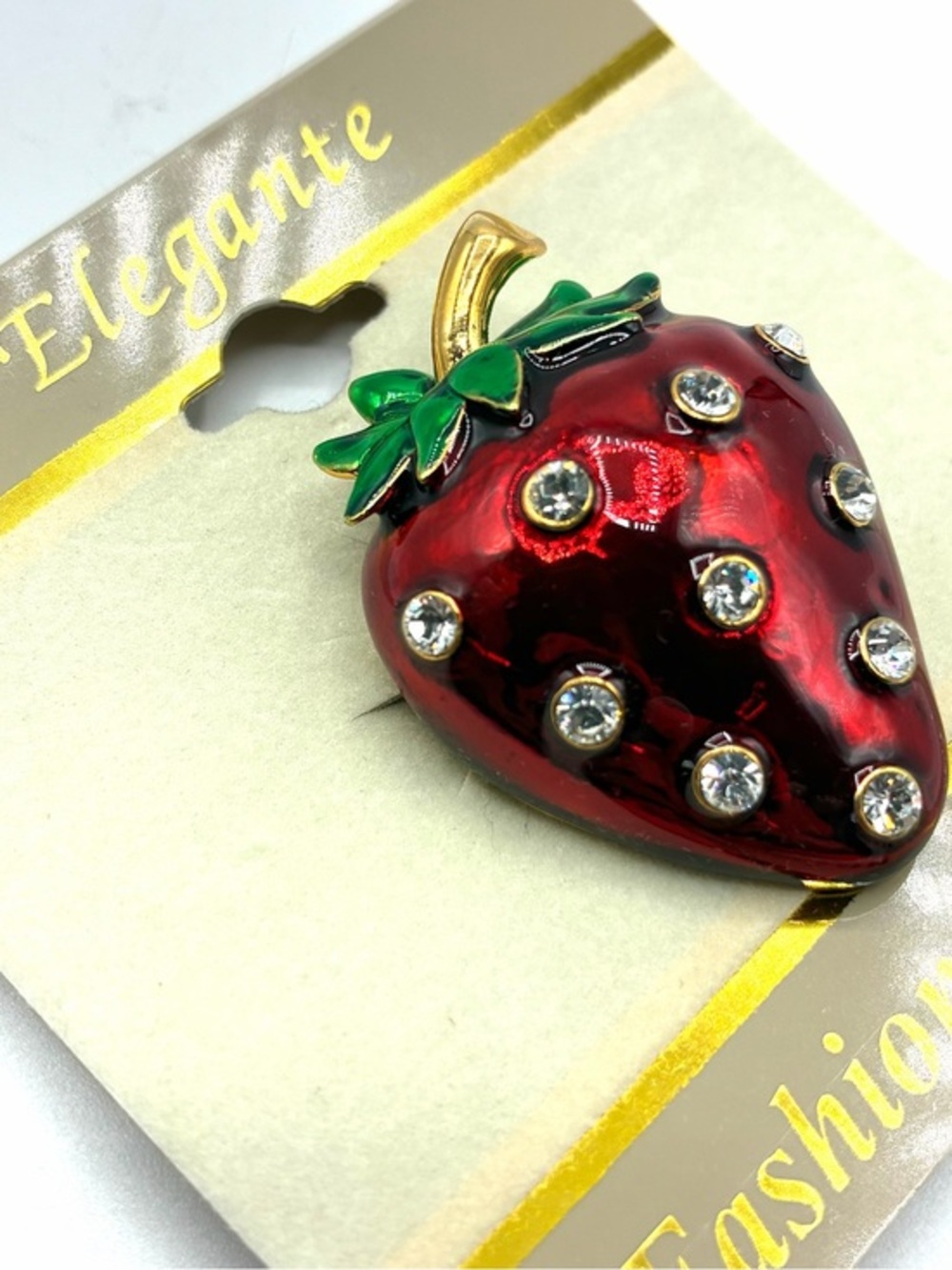 2005 Strawberry Rhinestone Enamel Brooch Pin Red Green Gold Tone Fruit Cute
